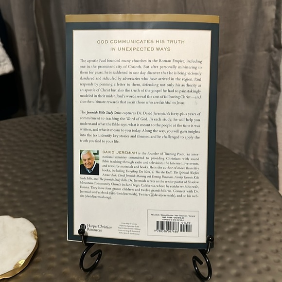 2 Corinthians Bible Study Book - Picture 3 of 3